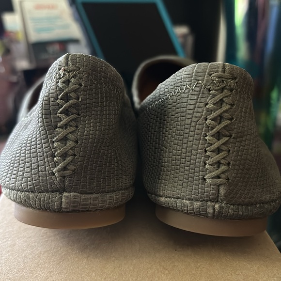 Lucky Brand Emmie Ballet Flats - Picture 2 of 5